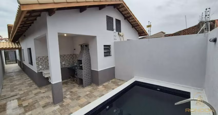 Casa com 2 dormitórios, sendo 1 suíte no suarão em itanhaém, sp.