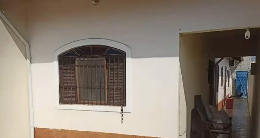 Casa com 2 dormitórios, sendo 1 suíte no nova itanhaém em itanhaém, sp.