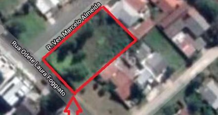 Terreno à venda na Rua Odete Laura Foggiato, Atuba, Curitiba