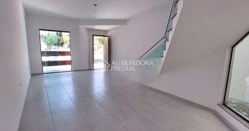 Casa em condomínio fechado com 3 quartos à venda na Rua Primeiro de Maio, 137, Baeta Neves, São Bernardo do Campo
