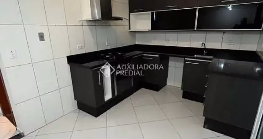 Casa com 2 quartos à venda na SARAPUÍ, 23, Parque João Ramalho, Santo André