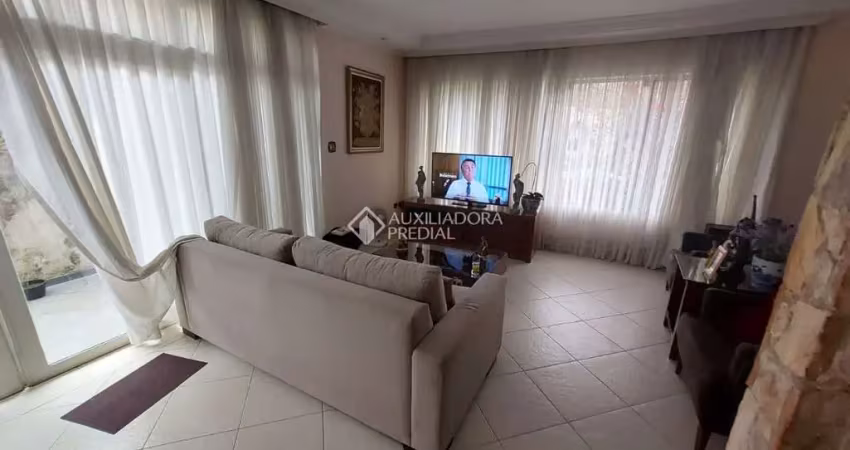 Casa em condomínio fechado com 3 quartos à venda na Estrada das Lágrimas, 1050, Jardim São Caetano, São Caetano do Sul