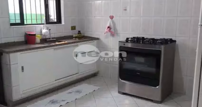 Casa em condomínio fechado com 2 quartos à venda na Rua Professor Oliveira Campos, 96, Jardim Santa Cristina, Santo André