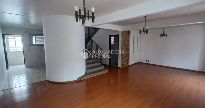 Casa com 5 quartos à venda na Rua Muritinga, 321, Vila Floresta, Santo André