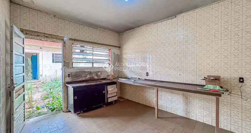 Casa com 2 quartos à venda na Graciliano Ramos, 198, Vila Scarpelli, Santo André