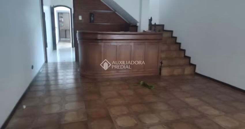 Casa com 3 quartos à venda na Rua São Geraldo, 36, Vila Scarpelli, Santo André