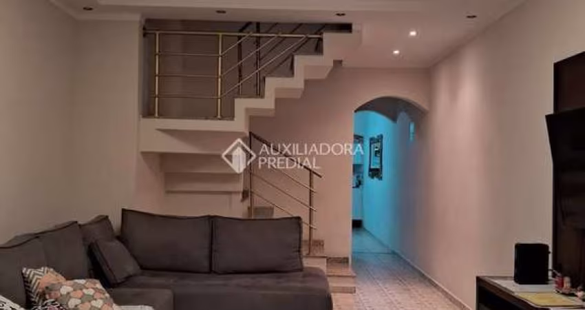 Casa com 3 quartos à venda na Israel Pinheiro, 137, Parque Gerassi, Santo André