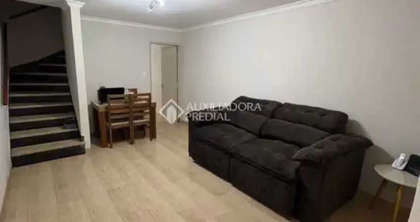 Casa com 2 quartos à venda na Treze De Maio, 65, Jardim São Caetano, São Caetano do Sul