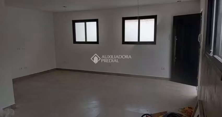 Casa com 3 quartos à venda na Rua Cisplatina, 545, Vila Pires, Santo André