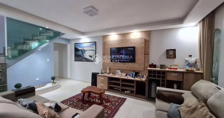 Casa com 4 quartos à venda na Rua Daniel Berg, 540, Parque Marajoara, Santo André
