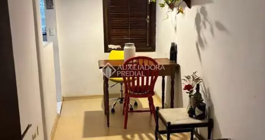 Casa com 7 quartos à venda na Travessa Ricardo Veronezi, 183, Vila Humaitá, Santo André