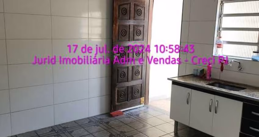 Casa térrea para locação com 02 dormitórios na Av São Miguel, 01 vaga
