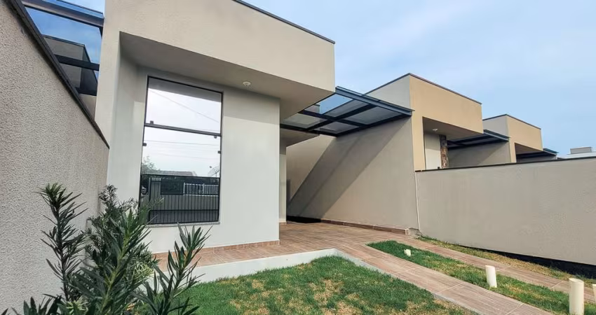 CASA COM EXCELENTE PADRÃO DE ACABAMENTO NO JARDIM ICARAÍ!!
