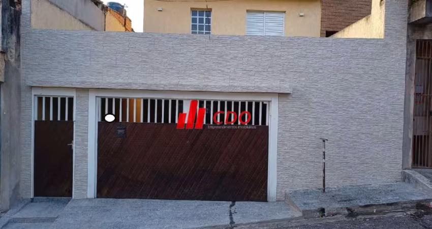 Sobrado a venda todo reformado com 4 dormitórios sendo 4 suítes,3 salas,200m² com 3 vagas