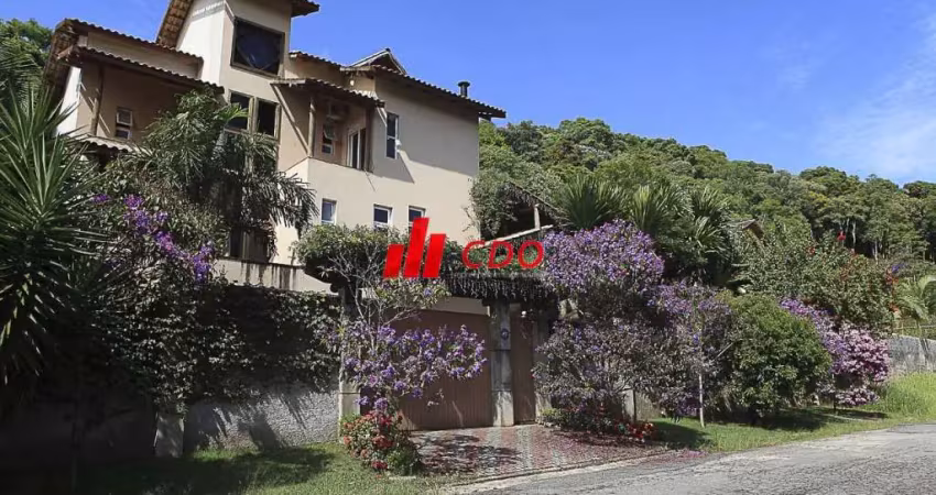 Casa em condomínio fechado com 3 quartos à venda na Rua Pinheiral, 380-414, Jardim Pinheiros, Itapecerica da Serra