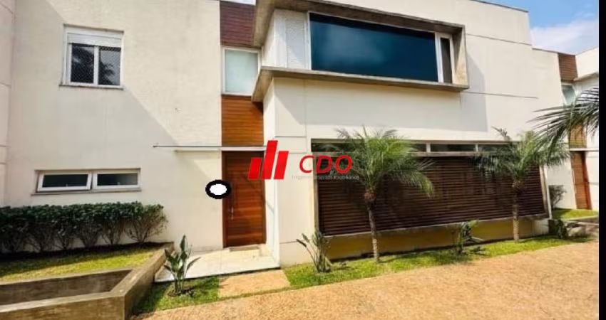 Casa a venda em condomínio no bairro Brooklin Velho, 4 dormitórios sendo 4 suítes,3 salas,4 vagas,útil de 310 m²,localização excelente,com toda infra