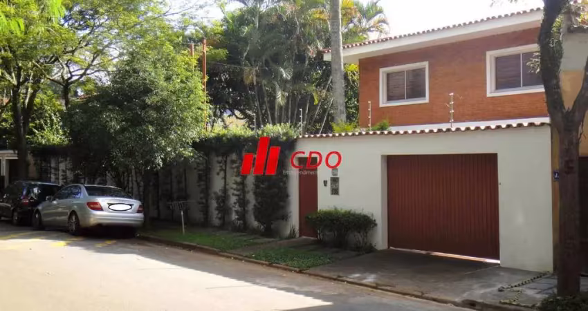 Imóvel sobrado no jardim morumbi: casa com 4 quartos, 2 suítes, 3 salas, 5 banheiros, piscina,churrasqueira,canil,7 vagas e 450m²ac terreno 900m²