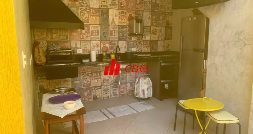 Imperdível: Casa térrea a venda Vila Prel: Próximo Shopping Campo Limpo e Metrô,3 suítes, 3 salas, 4 banheiros, 3 vagas de garagem cobertas, 180m²!