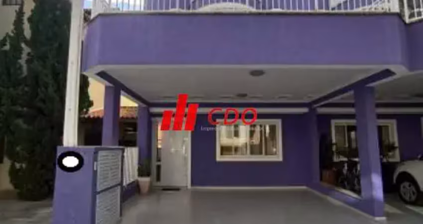 Casa a venda no condomínio morumbi sul privê-sp: 5 dormitórios sendo 4 suítes, 3 salas, 5 banheiros,3 vagas,2 cobertas,233m²,lazer no condomínio.