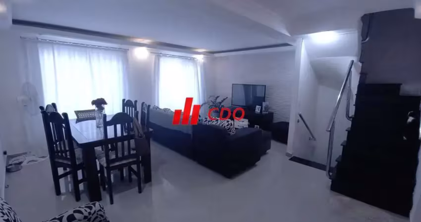 Sobrado a venda condomínio no horto do ype: com 4 dormitórios sendo 1 suíte, 3 salas, mais área gourmet, 3 banheiros e 2 vagas - 200m².