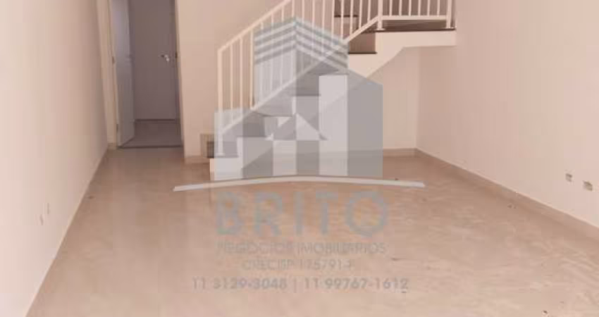 Sobrado à venda no Jardim Esmeralda Com  02 suítes elegantes, 01 sala ampla e arejada, Lavanderia, 02 vagas de garagem
