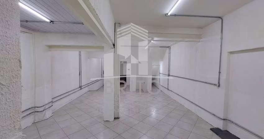 Salão comercial para venda ao lado do metrô Santana. Excelente para o seu negócio. Agende uma visita!