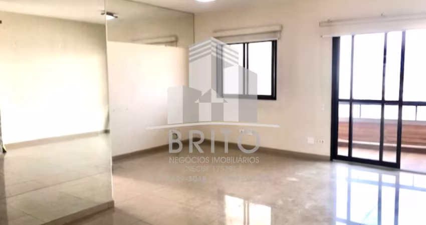 Apartamento de 3 dormitórios, sendo uma suíte, duas vagas de garagem, sala ampliada podendo ser revertida para um quarto dormitório ou escritório