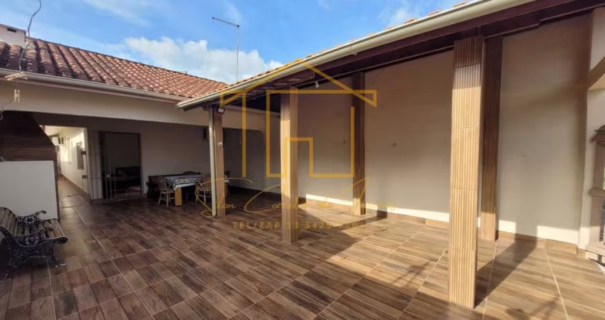Casa para Venda em Itanhaém, Jardim Grandesp, 2 dormitórios, 1 suíte, 2 banheiros, 3 vagas