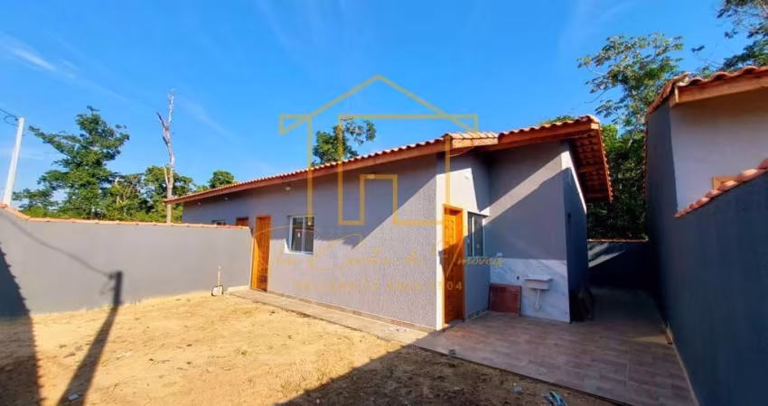 Casa para Venda em Itanhaém, Jardim Guacyra, 2 dormitórios, 1 banheiro, 3 vagas