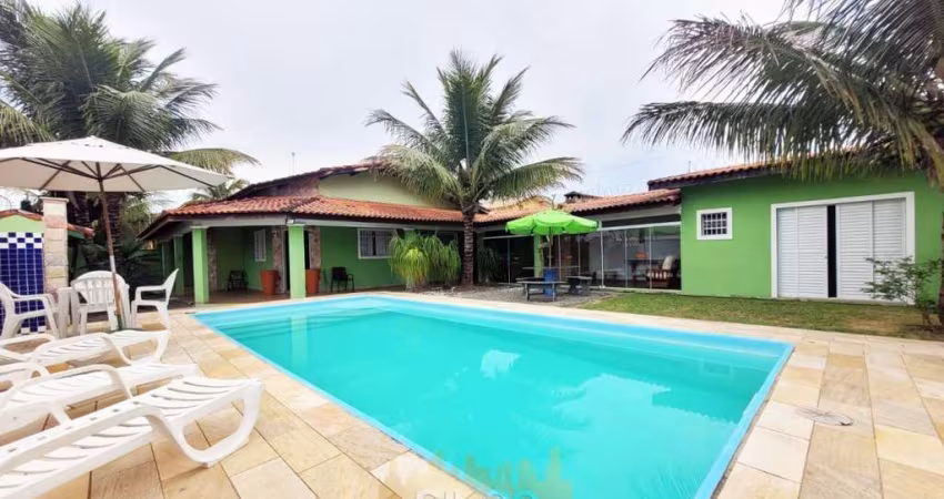 Casa para Venda em Itanhaém, Jardim Grandesp, 3 dormitórios, 1 suíte, 2 banheiros, 5 vagas