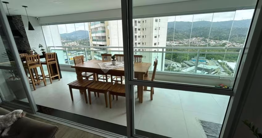 Apartamento para Venda em Mogi das Cruzes, Vila Mogilar, 3 dormitórios, 3 suítes, 4 banheiros, 2 vagas