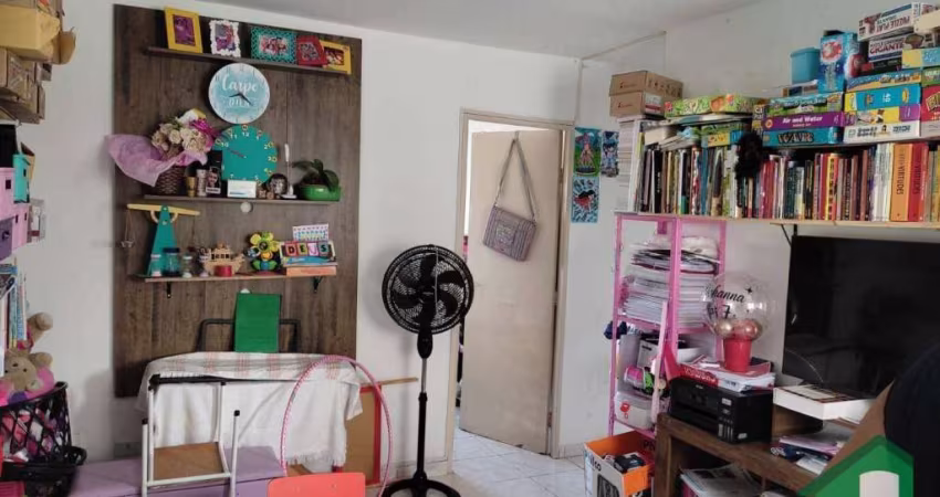 Apartamento com 2 dormitórios à venda, 54 m² por R$ 220.000,00 - Vila Zizinha - São José dos Campos/SP