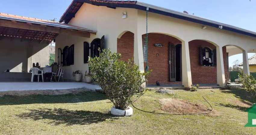 Chácara com 2 dormitórios à venda, 1200 m² por R$ 476.000,00 - Veraneio Irajá - Jacareí/SP