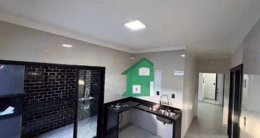 Linda casa toda reformada com 3 quartos sendo 1 suíte à venda, 190 m² por R$ 1.100.000 - Bosque dos Eucaliptos - São José dos Campos/SP