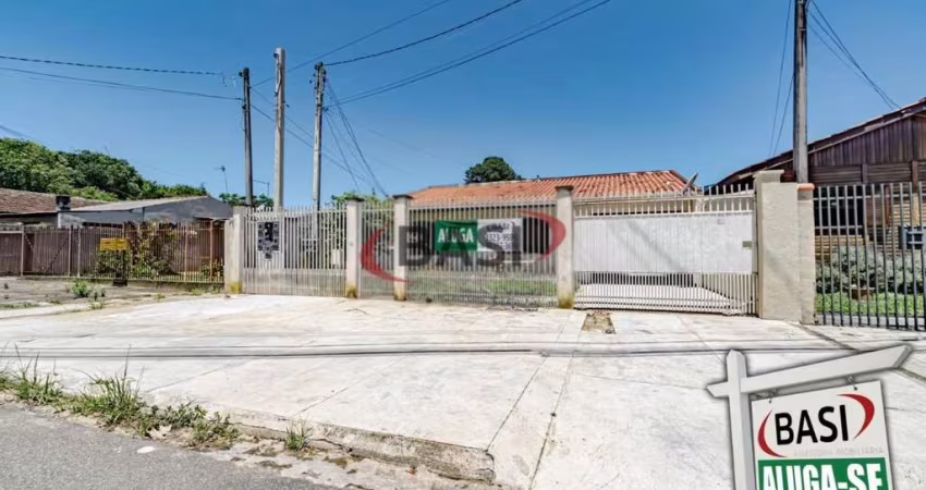 CASA DE FUNDOS COM 01 DORMITÓRIO NO PORTÃO
