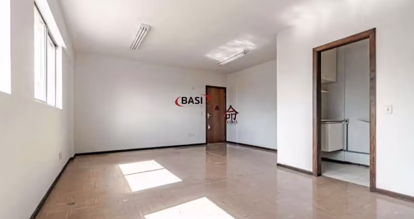 Sala comercial para alugar na Avenida República Argentina, 3021, Portão, Curitiba