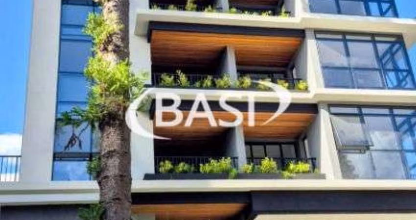 Apartamento próximo ao Clube Curitibano, 3 dormitórios. Água Verde