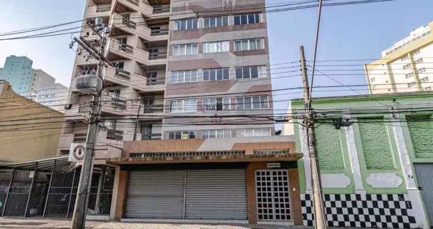 Sala comercial com 1 sala à venda na Rua Treze de Maio, 92, Centro, Curitiba