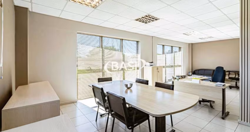 Sala Comercial à Venda em Pinhais (SALA COM 2 AMBIENTES E VISTA AMPLA)