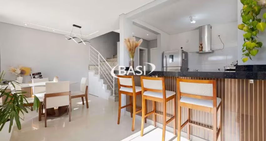 Casa a venda no Condominio Xaxim em Curitiba - 2 dormitorios, armarios e 2 vagas