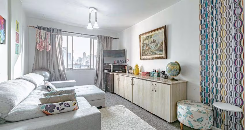Apartamento á Venda no Centro de Curitiba, próximo mercado Municipal.