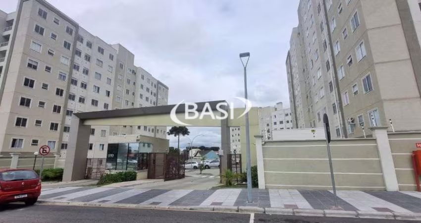 Apartamento com 2 dormitórios em condomínio Clube no Uberaba