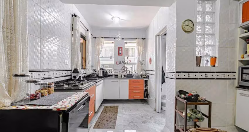 Casa em condomínio fechado com 3 quartos à venda na Rua Fabio Fanuch, 179, Santa Cândida, Curitiba