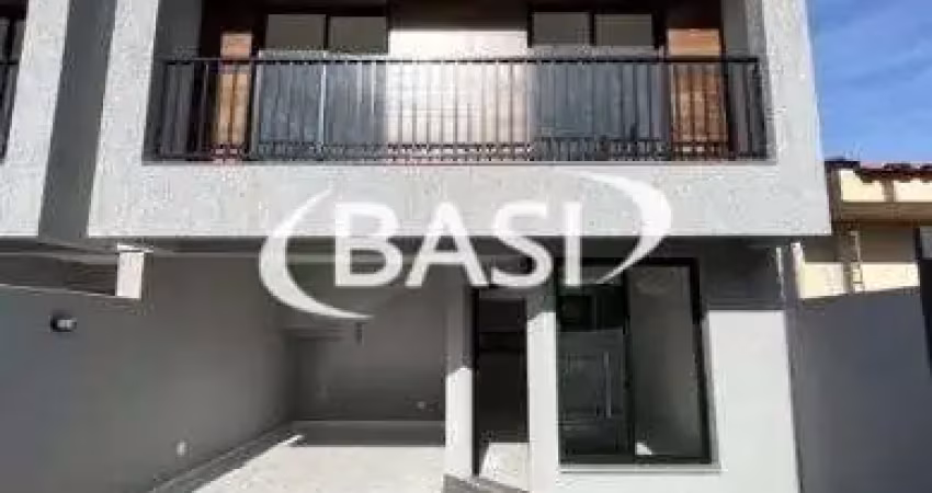 Casa a venda no guabirotuba, curitiba: 3 quartos, suite, garagem coberta.