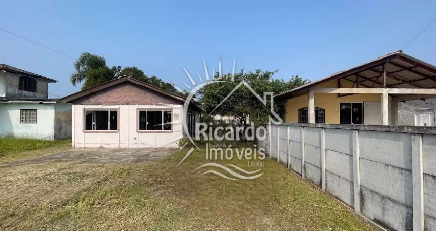 Casa com 3 quartos à venda na Rua Canarinho, 126, Balneário Marissol, Pontal do Paraná