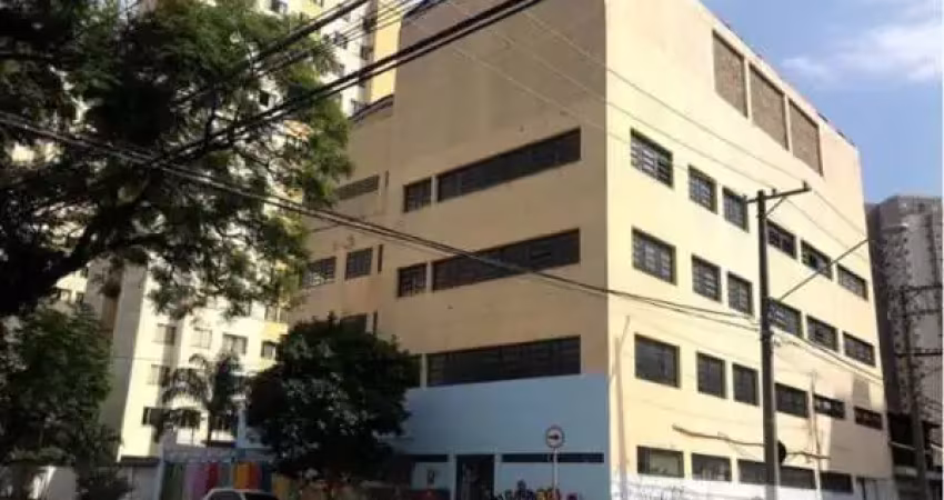 Prédio à venda na Rua Leais Paulistanos, --, Ipiranga, São Paulo