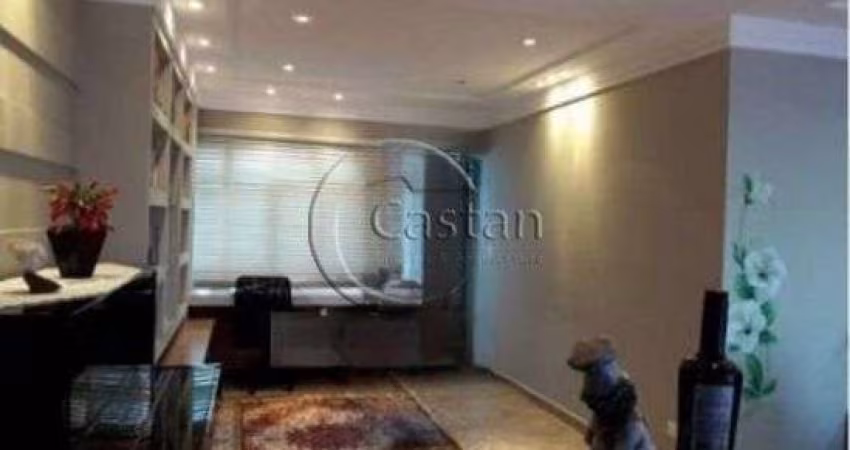 Casa em condomínio fechado com 4 quartos à venda na Rua Iguará, --, Vila Alpina, São Paulo