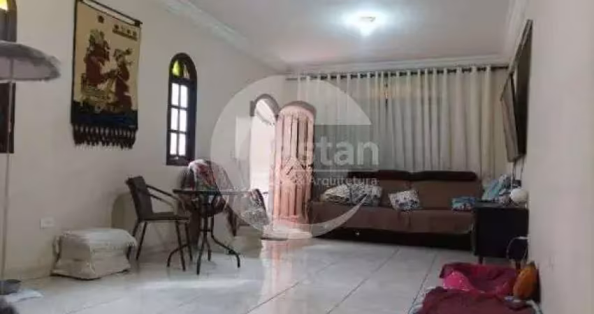 Casa com 3 quartos à venda na Rua Bartolomeu Corrêa Bueno, --, Jardim Independência, São Paulo