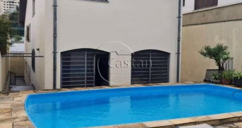 Casa com 3 quartos à venda na Rua Carlos Venturi, --, Mooca, São Paulo