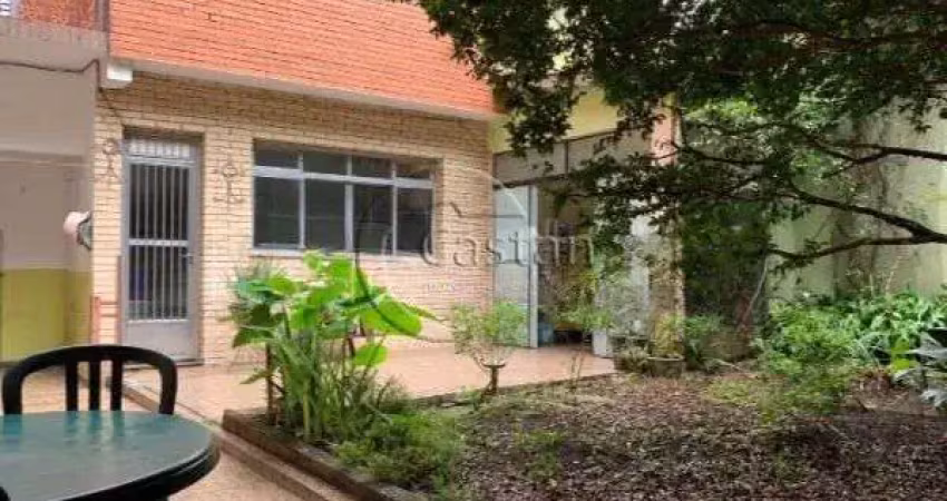 Casa com 5 quartos à venda na Rua Frei Gaspar, --, Mooca, São Paulo